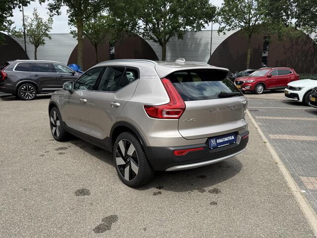 Volvo XC40 1.5 T4 Plug-in hybrid Plus Bright VOLVO DEALER ONDERHOUDEN | PANO| 360 CAMERA| HARMAN KARDON| STOEL + STUURVERWARMING|