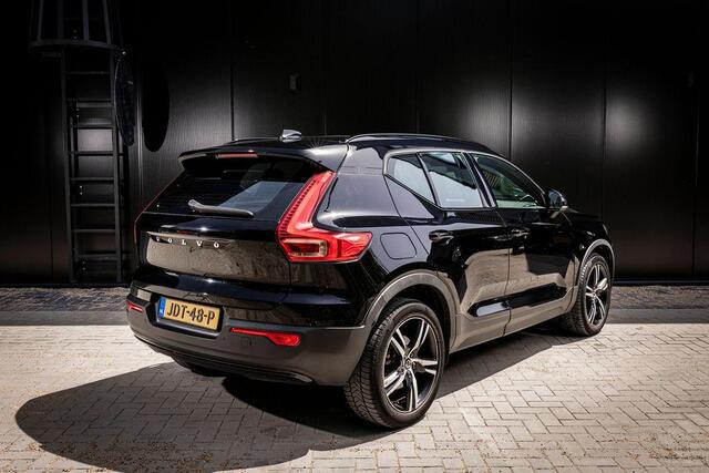 Volvo XC40 1.5 T5 Recharge Business Pro