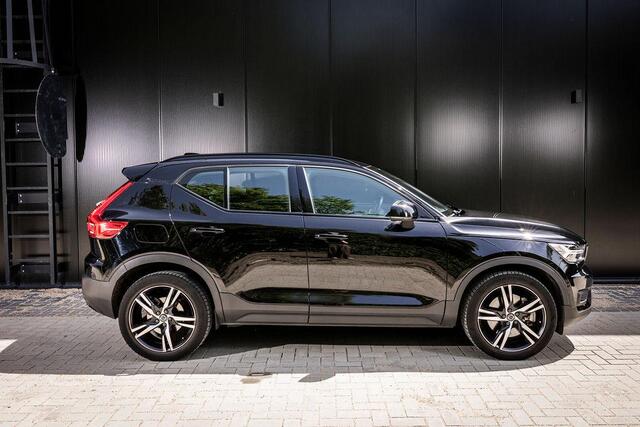 Volvo XC40 1.5 T5 Recharge Business Pro