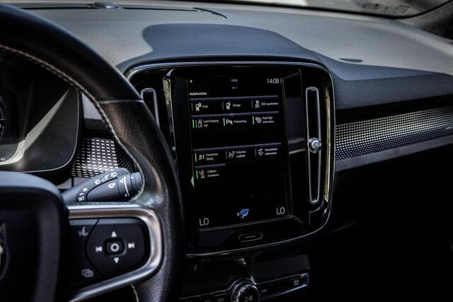 Volvo XC40 1.5 T5 Recharge Business Pro