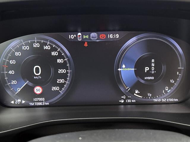 Volvo XC40 1.5 T5 Recharge Inscription | Panoramadak | Trekhaak | T5 265pk! | Harman Kardon | Camera | Leder int.