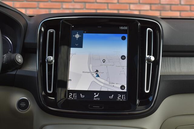 Volvo XC40 T5 262PK Recharge Inscription | Luxury Line | All-Season | Lighting |