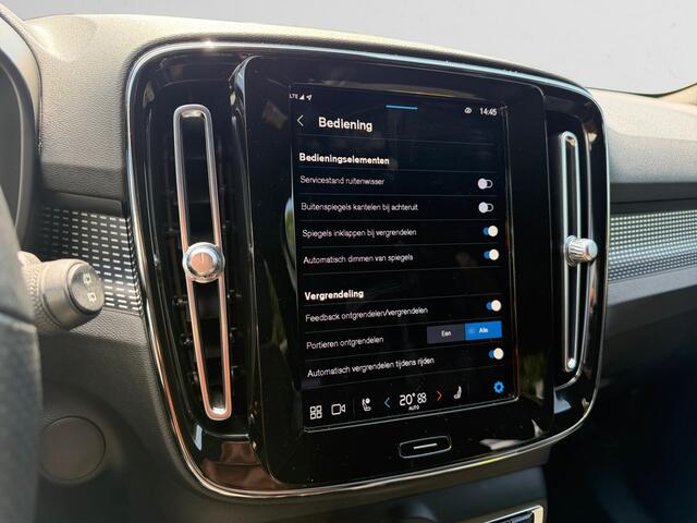 Volvo XC40 Recharge P8 AWD R-Design SOH 92%, Stuur/Stoelverwarming, Harman Kardon, Memory, Black Optic