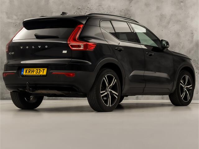 Volvo XC40 1.5 T4 Recharge R-Design 211Pk Automaat (APPLE CARPLAY, GROOT NAVI, LEDER/ALCANTARA, STUUR/STOELVERWARMING, CAMERA, TREKHAAK, SPORTSTOELEN, GETINT GLAS, LANE ASSIST, NIEUWSTAAT)