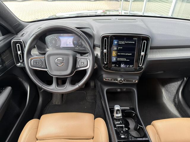 Volvo XC40 1.5 T4 Recharge Inscription | Plug-in Hybrid (PHEV) | 360 Graden Camera | Panoramadak | Harman Kardon Audio | Trekhaak | Lederen Bekleding | Keyless Entry | Elektrische Achterklep | BLIS | Cruise Control Adaptief | Navigatie