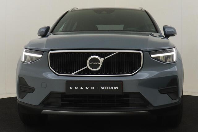 Volvo XC40 T2 AUT. CORE -CAMERA|CLIMATE|KEYLESS|PRIVACY.GLAS|CARPLAY|19"|FACELIFT