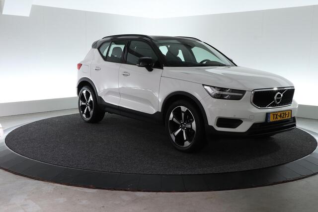 Volvo XC40 1.5 T3 Momentum | ALL IN PRIJS | ELEK. TREKHAAK | CAMERA |