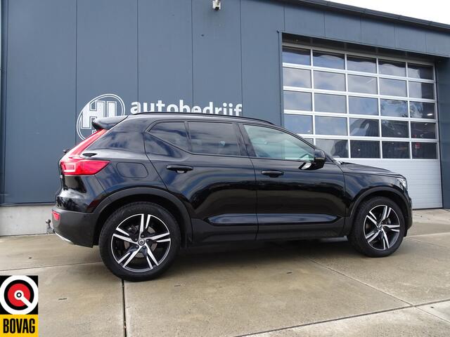 Volvo XC40 2.0 T4 R-Design