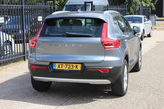 Volvo XC40 2.0 T4 190 PK Automaat, 360 gr. camera, Leer, Navi