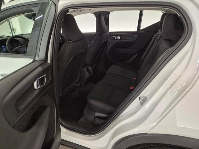 Volvo XC40 1.5 T2 Moment. Core