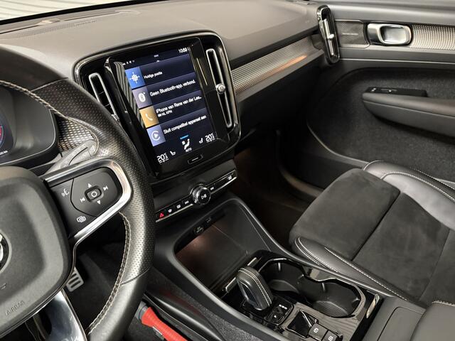 Volvo XC40 1.5 T3 R-DESIGN/PANO/TREKH/BLIS/360 CAM/19 INCH/HARMAN KARDON/ENZ