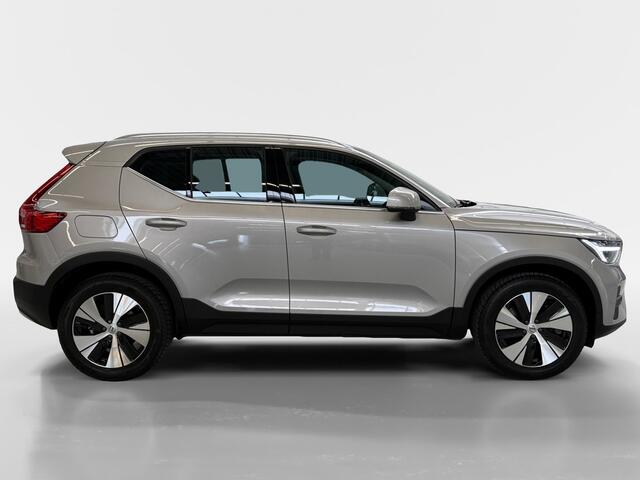 Volvo XC40 1.5 T4 Plug-in hybrid Essential Bright I Carplay I Camera I Cruise Control
