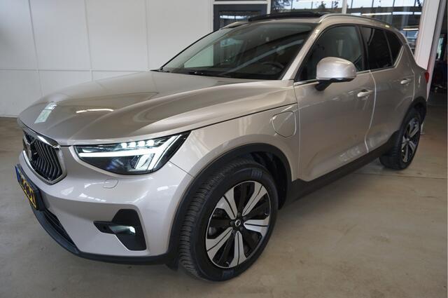 Volvo XC40 1.5 T5 Recharge ULTIMATE Schuifdak, Pilot Assist, Harman Kardon®