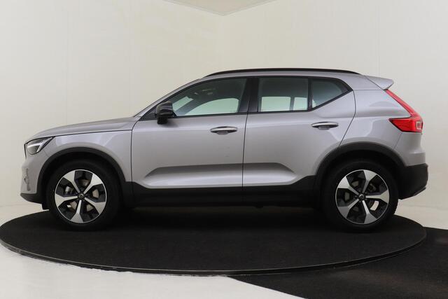 Volvo XC40 B4 (M-HYBRID) PLUS DARK -HARMAN/KARDON|CAMERA|ADAP.CRUISE|POWER-SEATS|VERW.VOORRUIT|TREKHAAK|19"
