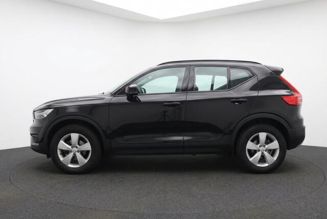 Volvo XC40 T3 Momentum 163PK 2WD | Elektrische Trekhaak | Stuur/Stoelverwarming | Carplay