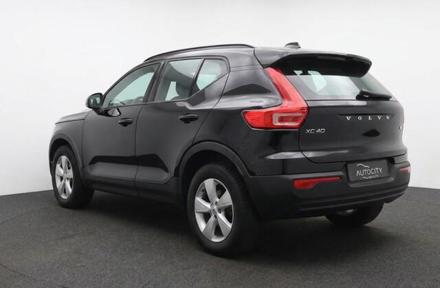 Volvo XC40 T3 Momentum 163PK 2WD | Elektrische Trekhaak | Stuur/Stoelverwarming | Carplay