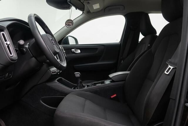 Volvo XC40 T3 Momentum 163PK 2WD | Elektrische Trekhaak | Stuur/Stoelverwarming | Carplay