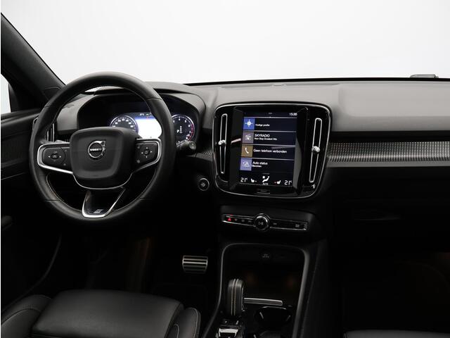 Volvo XC40 2.0 T4 R-Design / Trekhaak / Panoramadak / Stoelverwarming / Lederen Bekleding / Elektrische Stoelen / Pilot Assist / ACC /
