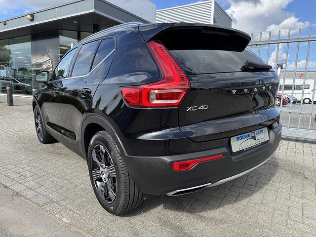 Volvo XC40 2.0 T4 Inscription trekhaak, pano/dak, leer.
