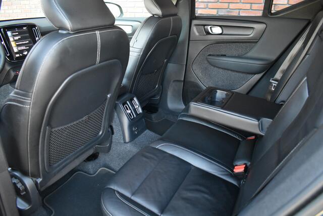 Volvo XC40 T4 211PK Recharge Inscription | Trekhaak |