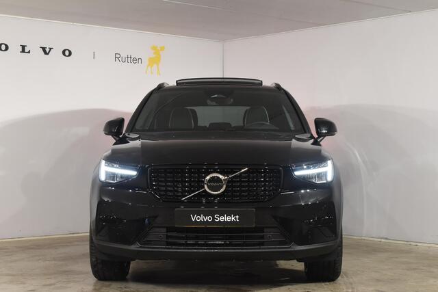 Volvo XC40 B4 211PK Automaat Plus Dark