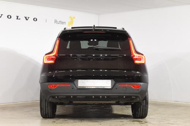 Volvo XC40 B4 211PK Automaat Plus Dark