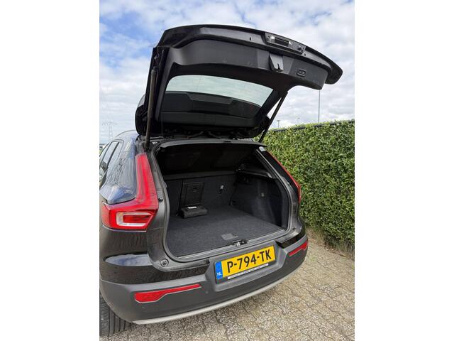 Volvo XC40 2.0 B4 Inscription