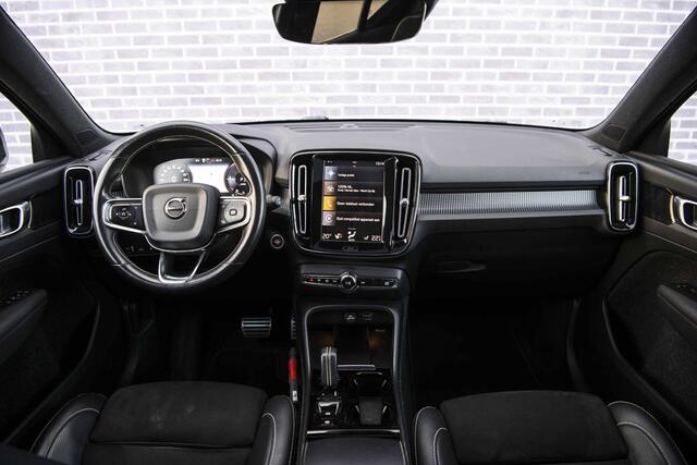 Volvo XC40 1.5 T5 Twin Engine R-Design | Plug-in Hybrid (PHEV) | Achteruitrijcamera | Parkeersensoren | Panoramadak | Keyless Entry | Elektrische Achterklep | Navigatie | Elektrisch Verstelbare Voorstoelen | Stoelverwarming