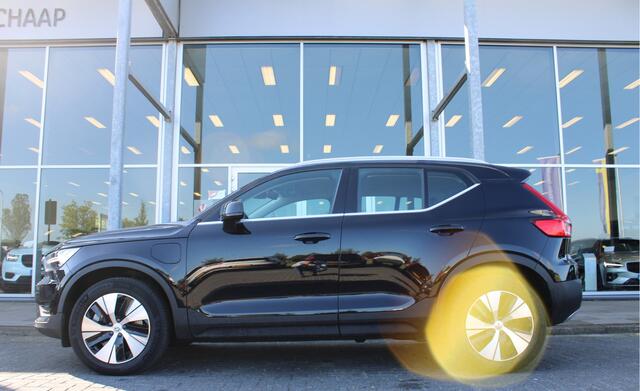 Volvo XC40 T4 211PK Automaat Recharge Inscription Expression | AppleCarplay | Keyless | Spraakbediening | Climate Control | 18" LM Velgen |