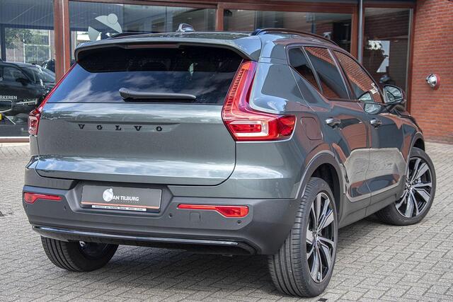 Volvo XC40 2.0 B3 ULTRA DARK PANO / 360 CAMERA