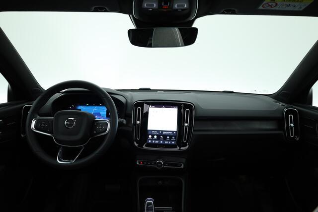 Volvo XC40 Single Motor Ultimate 70 kWh | RIJKLAAR!! | Pano | Adapt. Cruise | 360cam | Harman Kardon | Stoel- Stuurverw. | Memory
