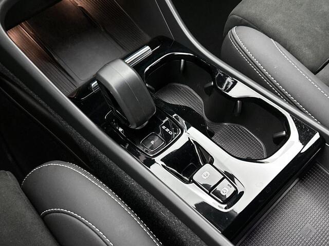 Volvo XC40 T4 Plus Dark | Climate | Camera | Navi | Elek. Klep | Nubuck |