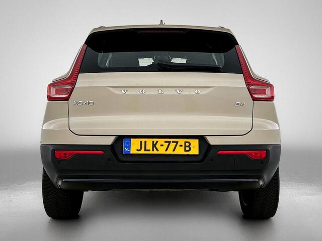 Volvo XC40 2.0 B4 Plus Dark | Trekhaak | 19inch | All Season |