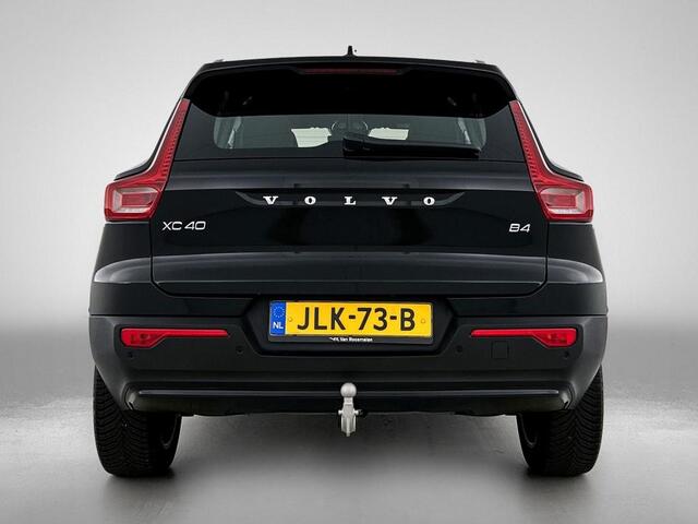 Volvo XC40 2.0 B4 Plus Dark | Trekhaak | 19inch | All Season |