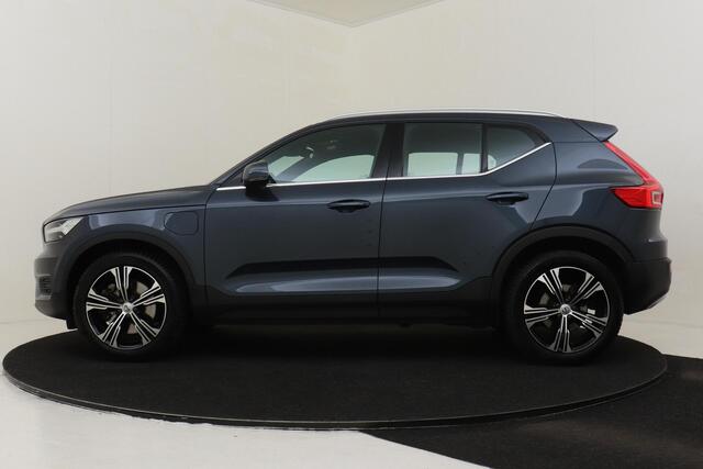 Volvo XC40 T4 RECHARGE INSCRIPTION EXPRESSION -POWER-SEATS|KEYLESS|CAMERA|INDUC.LADEN|STANDKACHEL|TREKHAAK|19"|ALL-SEASON|SoH:91%