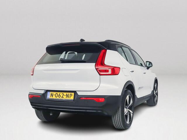 Volvo XC40 T4 Recharge R-Design | Parkeercamera | Stoel- en Stuurverwarming | Cruise control | Navigatie
