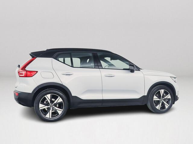 Volvo XC40 T4 Recharge R-Design | Parkeercamera | Stoel- en Stuurverwarming | Cruise control | Navigatie