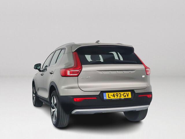 Volvo XC40 T5 Recharge Business Pro | Parkeercamera | Climate control | Cruise control | Navigatie