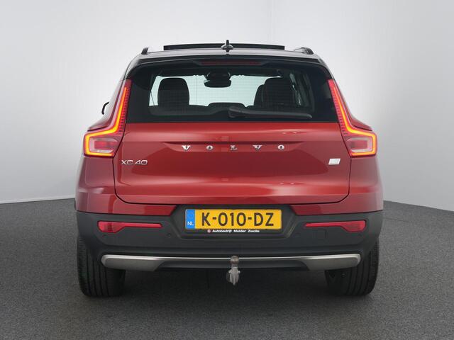 Volvo XC40 Recharge P8 AWD R-Design | Zwenkhaak | Pano | Leer | BLIS | SOH 93.4% |