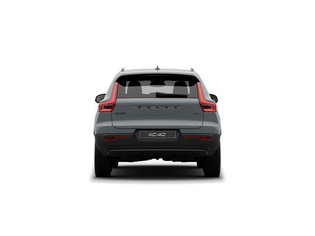 Volvo XC40 B4 Plus Black Edition | Panoramadak | Parkeercamera | Harman Kardon | Stoel- en stuurverwarming | Elektrische stoelen