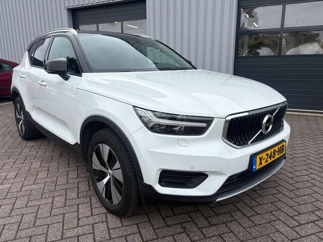 Volvo XC40 1.5 T5 Recharge Momentum Trekhaak I Camera I All-in prijs!