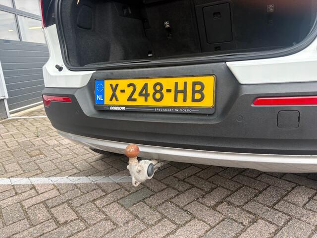 Volvo XC40 1.5 T5 Recharge Momentum Trekhaak I Camera I All-in prijs!