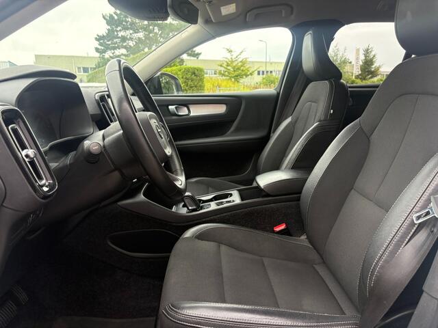 Volvo XC40 1.5 T5 Recharge Momentum Trekhaak I Camera I All-in prijs!