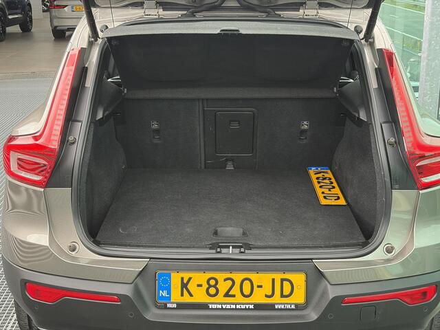Volvo XC40 1.5 T3 Business Pro Trekhaak / Parkeercamera / Cruise Control / Keyless / Led verlichting / Carplay / Dealer onderhouden TVK