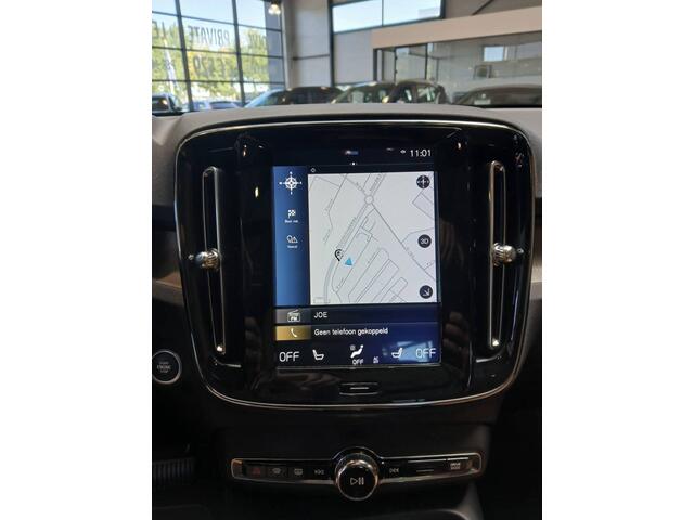 Volvo XC40 2.0 T4 Inscription | Trekhaak | AchteruitrijdCamera | Stoelverwarming | Climate control | Parkeersensoren voor |