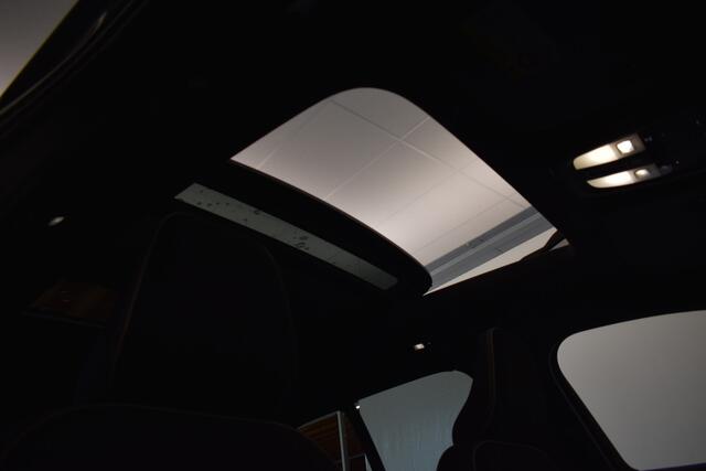 Volvo XC40 Recharge P8 AWD R-Design 360 Camera Pano Warmtepomp Trekh 408pk Memseats