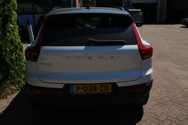 Volvo XC40 1.5 T5 Rech. RDesign
