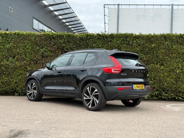Volvo XC40 T5 Recharge R-Design | Panoramadak | Stoel Verwarming | Harman/Kardon | BLIS |