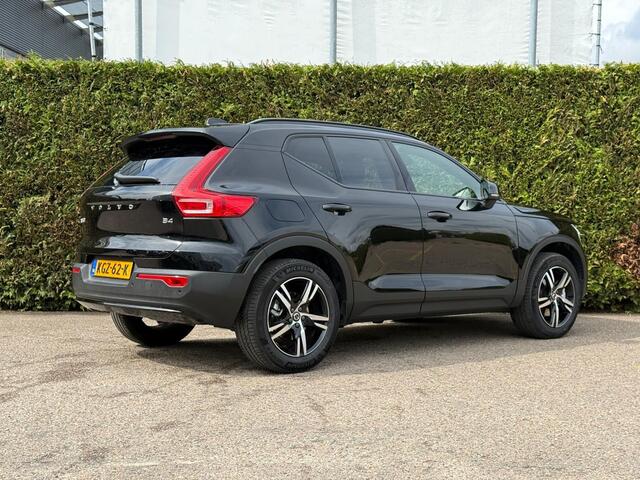 Volvo XC40 2.0 B4 Plus Dark | Harman/Kardon | Memory | Trekhaak | Stoel/Stuur Verwarming