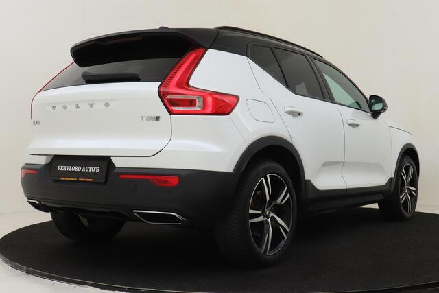 Volvo XC40 T5 TWIN ENGINE R-DESIGN -PANO.DAK|POWER-SEATS|CLIMATE.PRO|CAMERA|PRIVACY.GLAS|VERW.VOORUIT|TREKHAAK|19"|ALL-SEASON|DEALEROH.